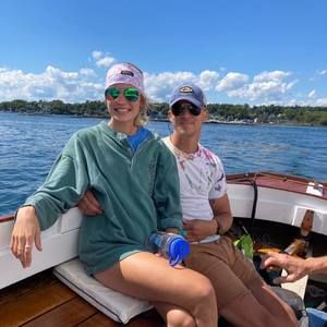 Meet your Posher, Bennison